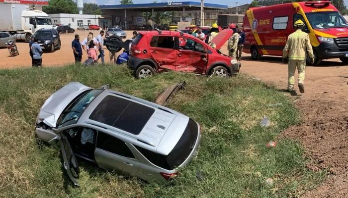 Mãe, bebê e criança ficam feridas em grave acidente na BR 369 em Cascavel 